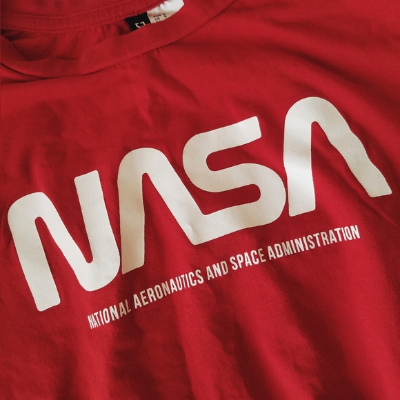 H&M Crop Tee - Picture 2 of 3